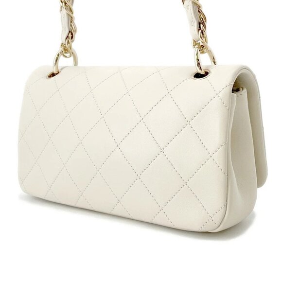 CHANEL Matelasse ChainShoulder Calf Leather Off-white - Picture 3 of 16